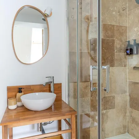 Cosy Sous Les Toits - Centre Apartment